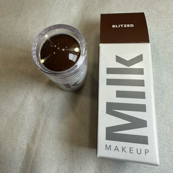MILK MAKEUP Matte Cream Bronzer Stick Color: Blitzed - deep bronze - Picture 3 of 4
